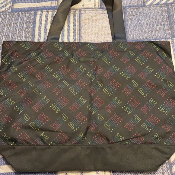 Brand new Victoria secret pink zipper tote bag - Picture 3 of 5